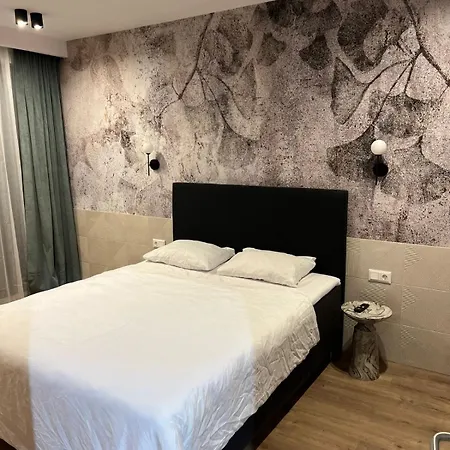 Lägenhet Rozelor Apartament 89 *